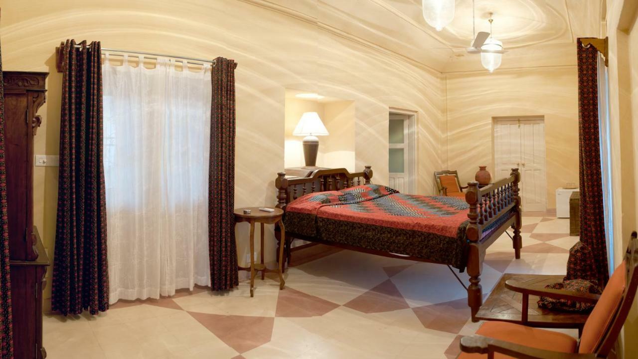 Neemrana'S - Tijara Fort Palace Екстер'єр фото